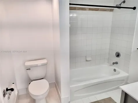 1200 Brickell Bay Drive Miami FL 33131