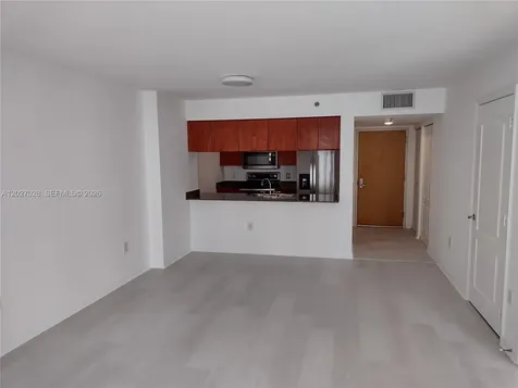 1200 Brickell Bay Drive Miami FL 33131