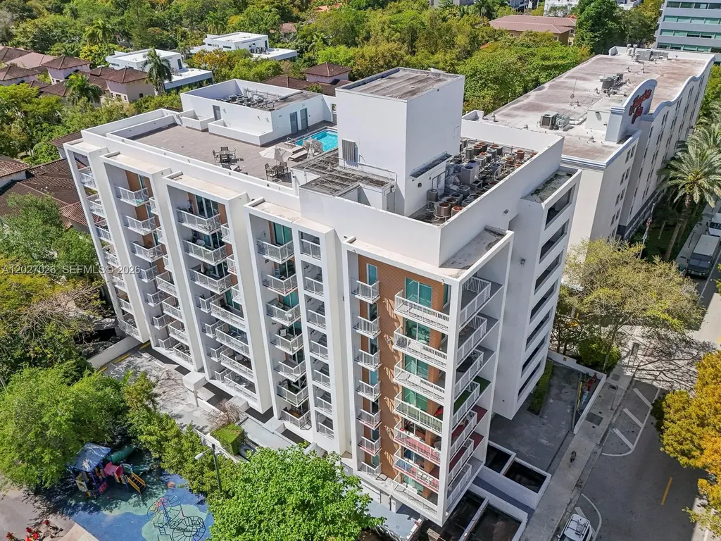 2740 SW 28th Terrace Miami FL 33133