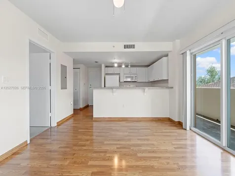 2740 SW 28th Terrace Miami FL 33133