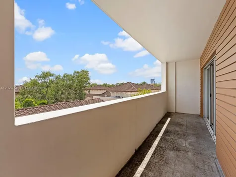 2740 SW 28th Terrace Miami FL 33133