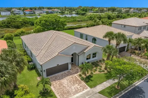 1453 SW 167th Avenue Pembroke Pines FL 33027