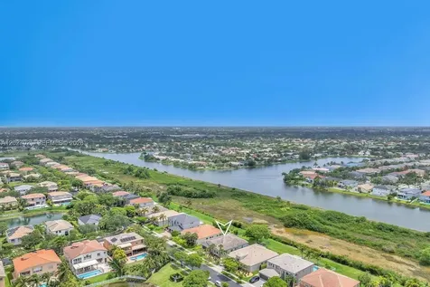1453 SW 167th Avenue Pembroke Pines FL 33027