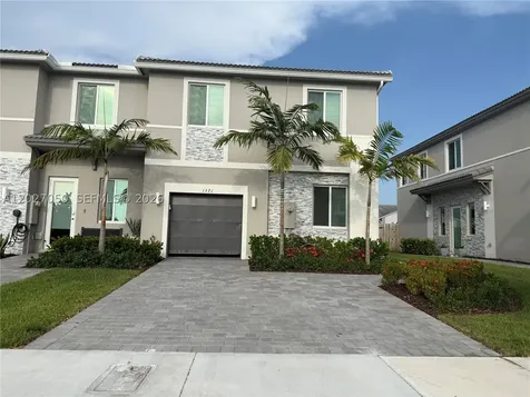 1371 SE 7th Terrace Homestead FL 33034