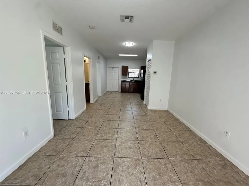 1035 NE 10th Avenue Fort Lauderdale FL 33304