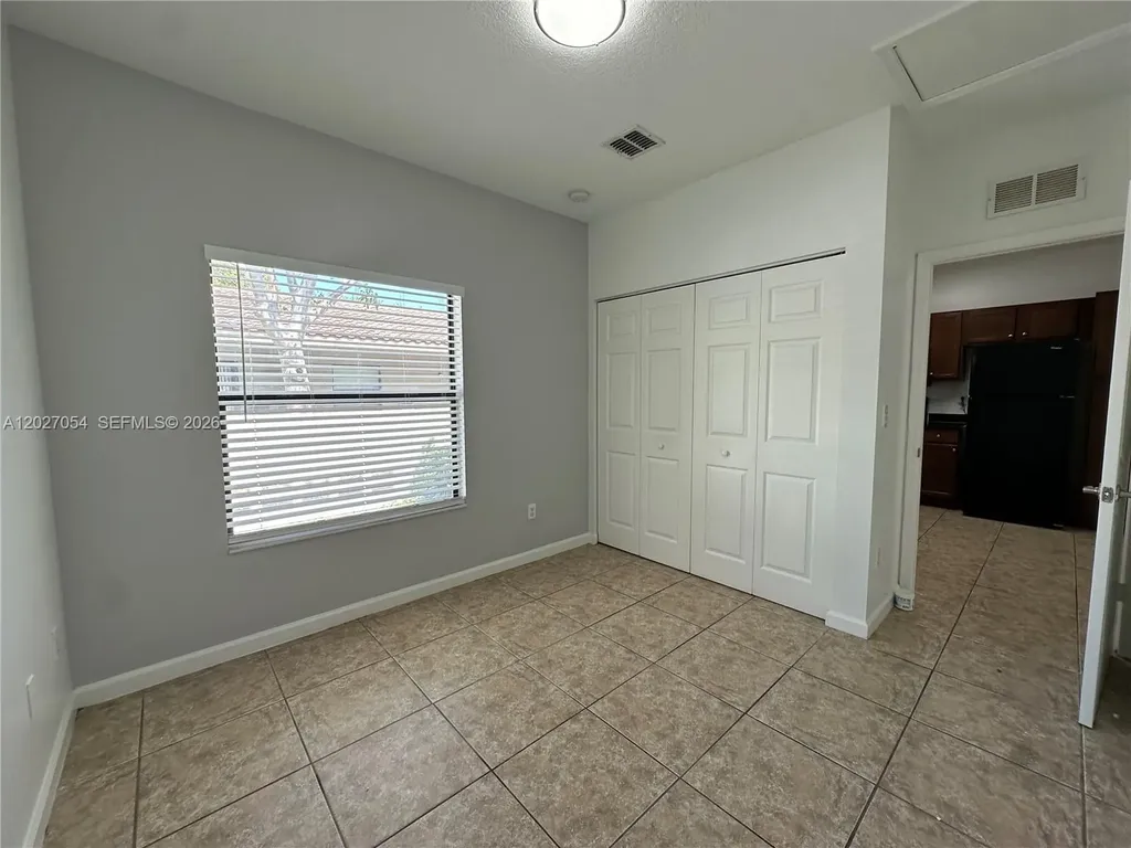 1035 NE 10th Avenue Fort Lauderdale FL 33304