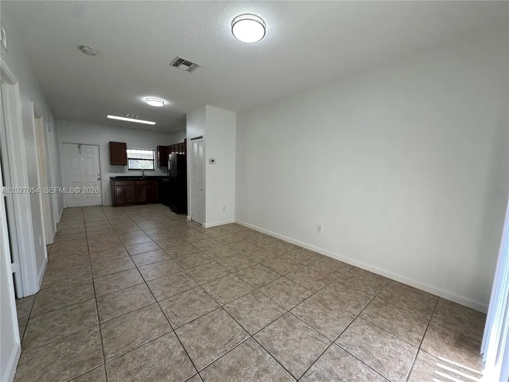 1035 NE 10th Avenue Fort Lauderdale FL 33304