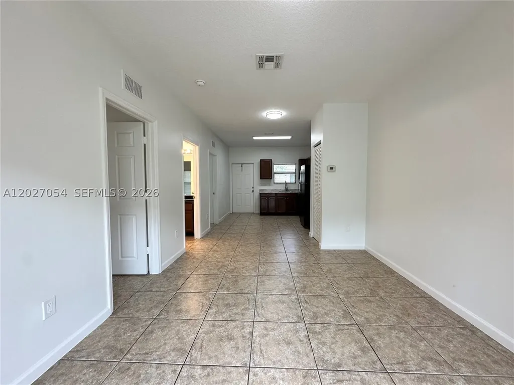 1035 NE 10th Avenue Fort Lauderdale FL 33304