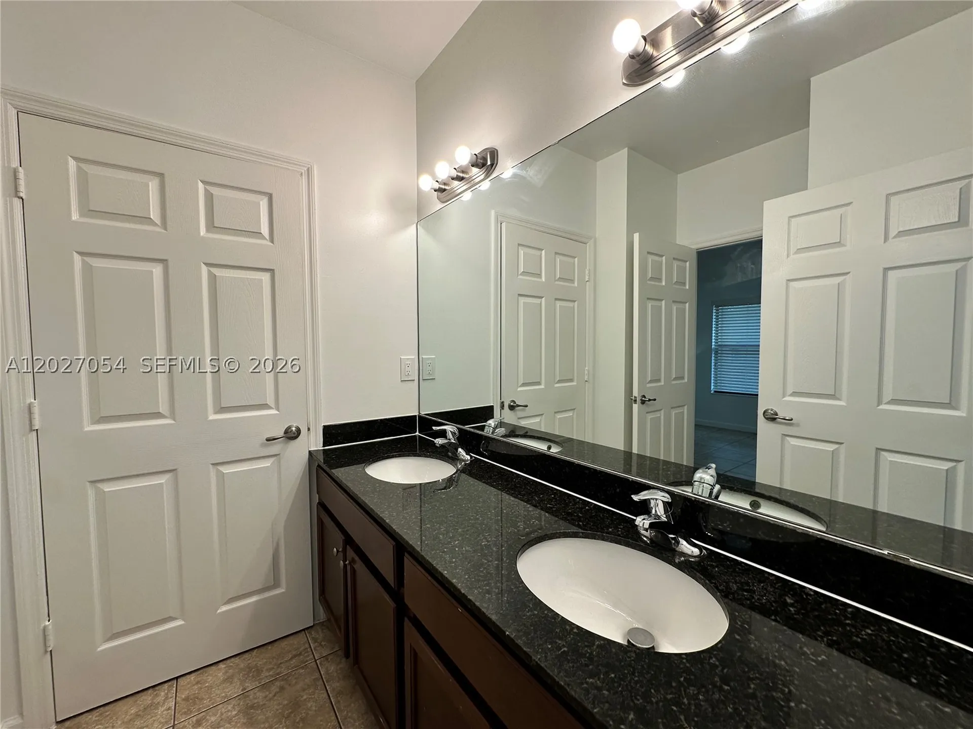 1035 NE 10th Avenue Fort Lauderdale FL 33304