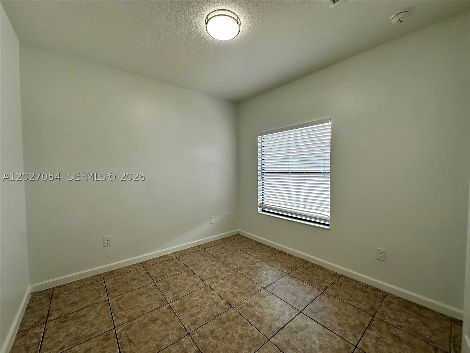 1035 NE 10th Avenue Fort Lauderdale FL 33304