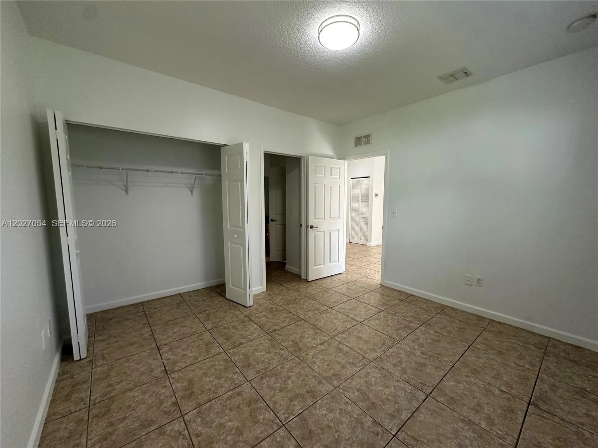 1035 NE 10th Avenue Fort Lauderdale FL 33304