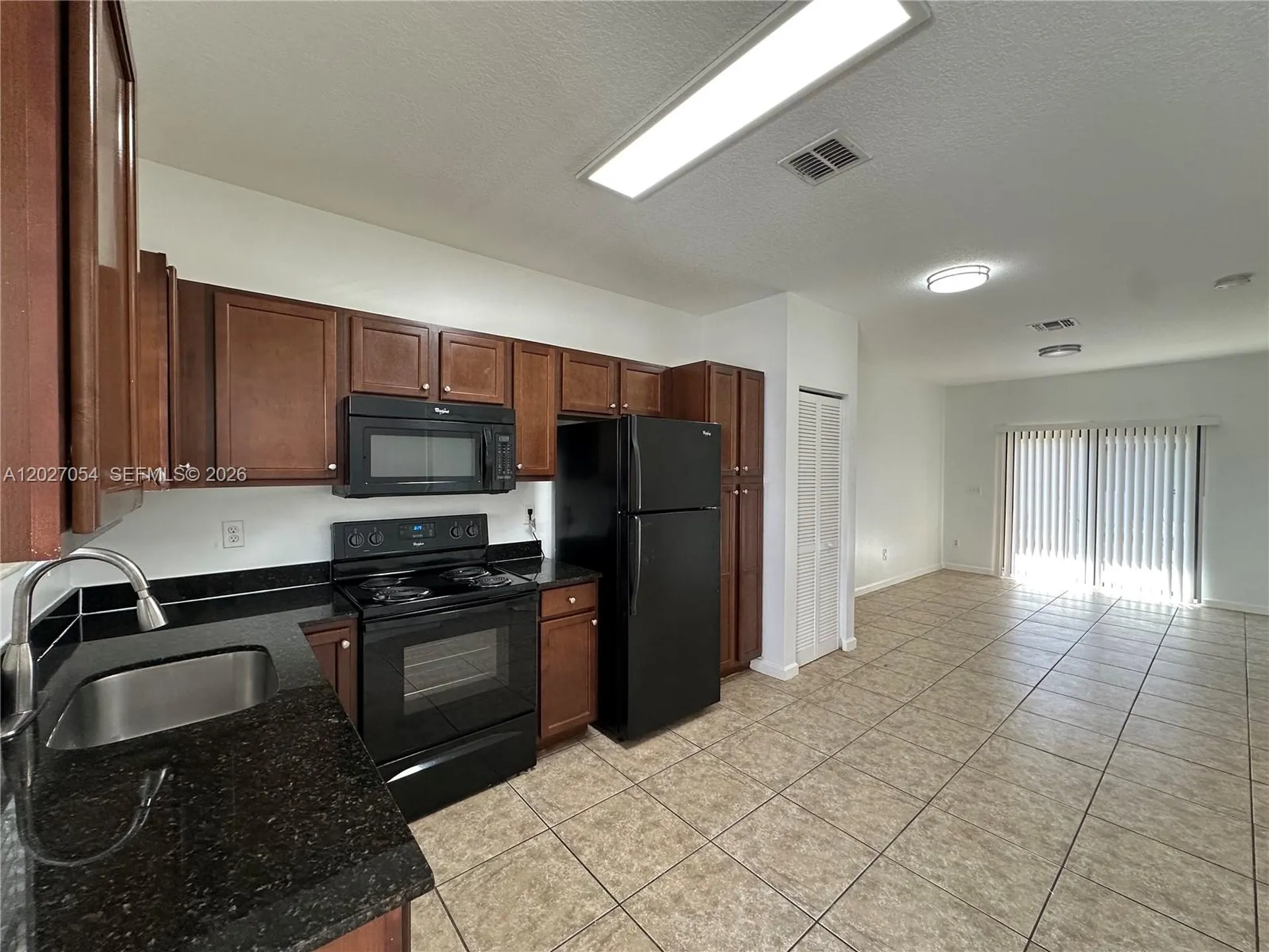 1035 NE 10th Avenue Fort Lauderdale FL 33304