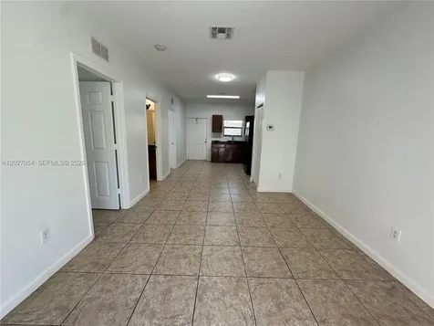 1035 NE 10th Avenue Fort Lauderdale FL 33304