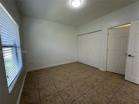 1035 NE 10th Avenue Fort Lauderdale FL 33304