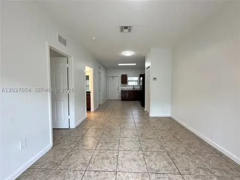 1035 NE 10th Avenue Fort Lauderdale FL 33304
