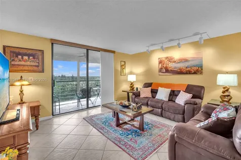 900 Saint Charles Place Pembroke Pines FL 33026