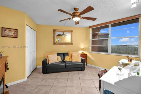 900 Saint Charles Place Pembroke Pines FL 33026
