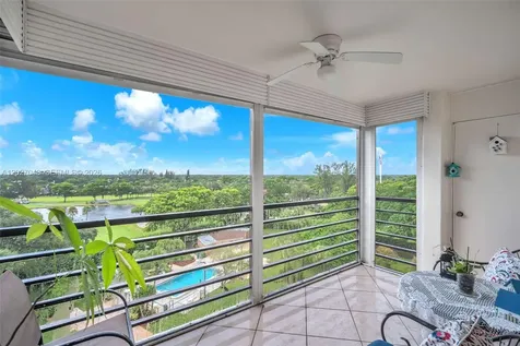 900 Saint Charles Place Pembroke Pines FL 33026