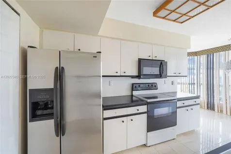 3600 Mystic Pointe Drive Aventura FL 33180