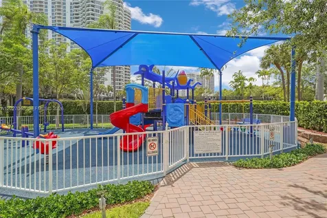 3600 Mystic Pointe Drive Aventura FL 33180