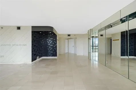 3600 Mystic Pointe Drive Aventura FL 33180