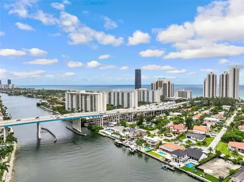 3600 Mystic Pointe Drive Aventura FL 33180