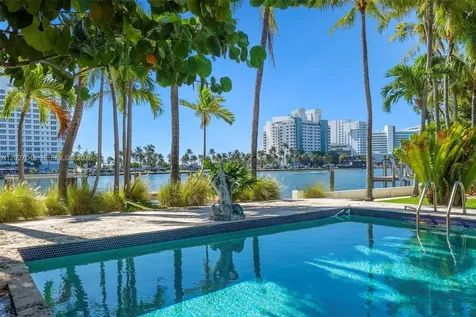 4731 Pine Tree Drive Miami Beach FL 33140