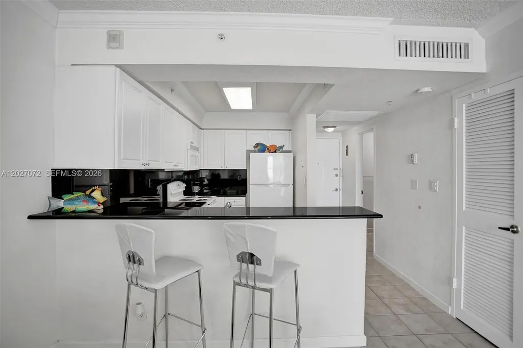 2501 S Ocean Drive Hollywood FL 33019