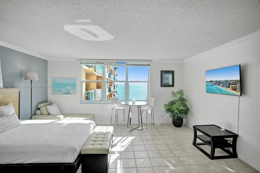 2501 S Ocean Drive Hollywood FL 33019