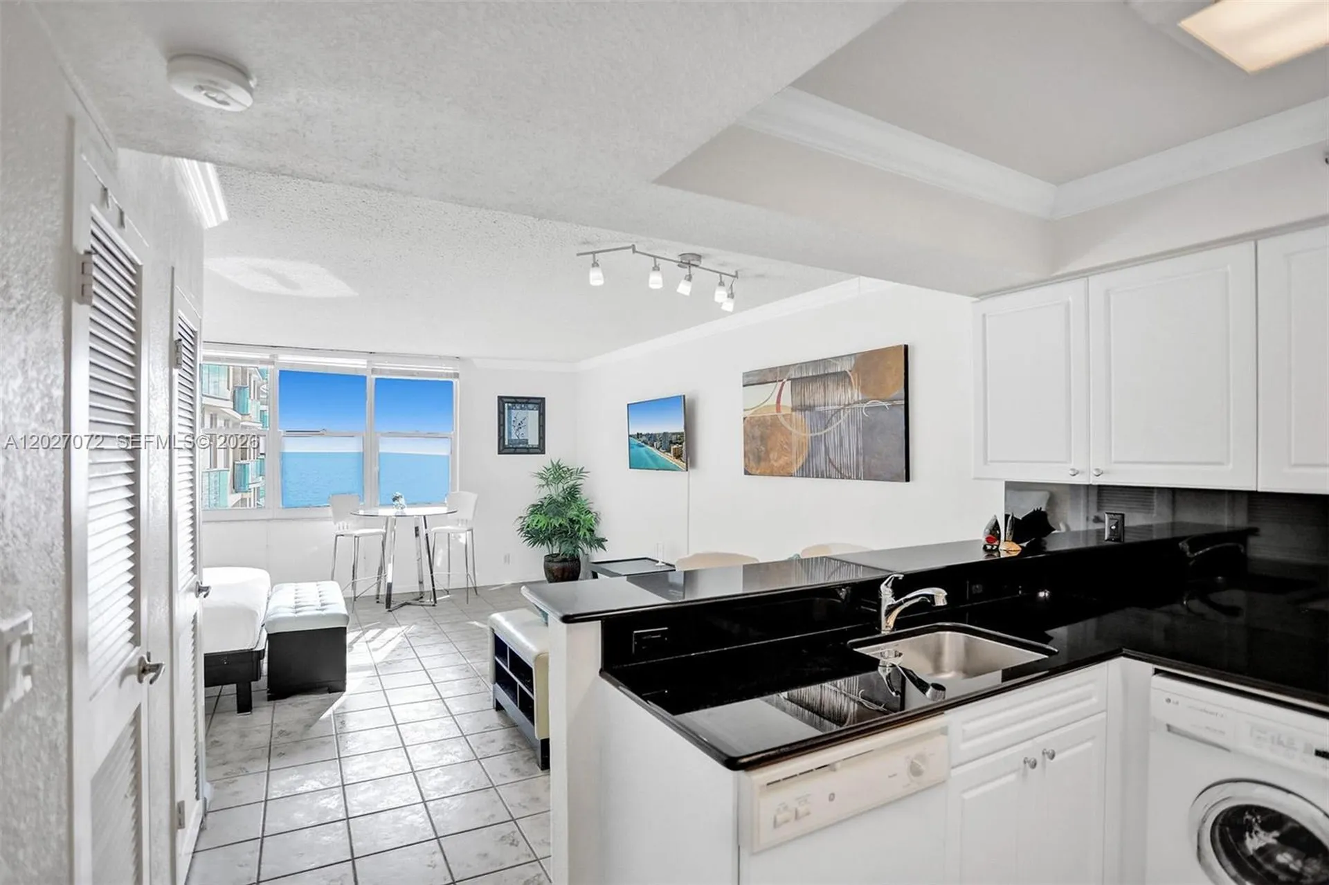 2501 S Ocean Drive Hollywood FL 33019