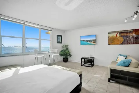 2501 S Ocean Drive Hollywood FL 33019