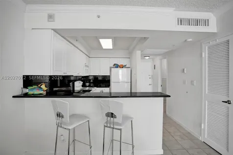 2501 S Ocean Drive Hollywood FL 33019