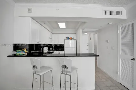 2501 S Ocean Drive Hollywood FL 33019