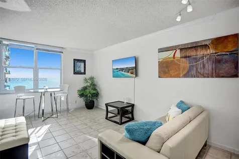 2501 S Ocean Drive Hollywood FL 33019