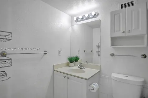2501 S Ocean Drive Hollywood FL 33019
