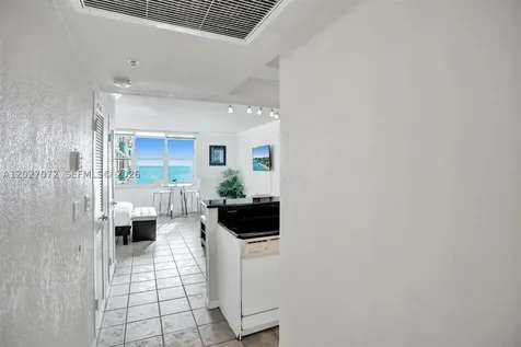 2501 S Ocean Drive Hollywood FL 33019