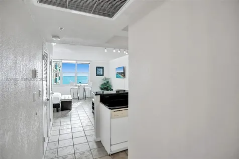 2501 S Ocean Drive Hollywood FL 33019