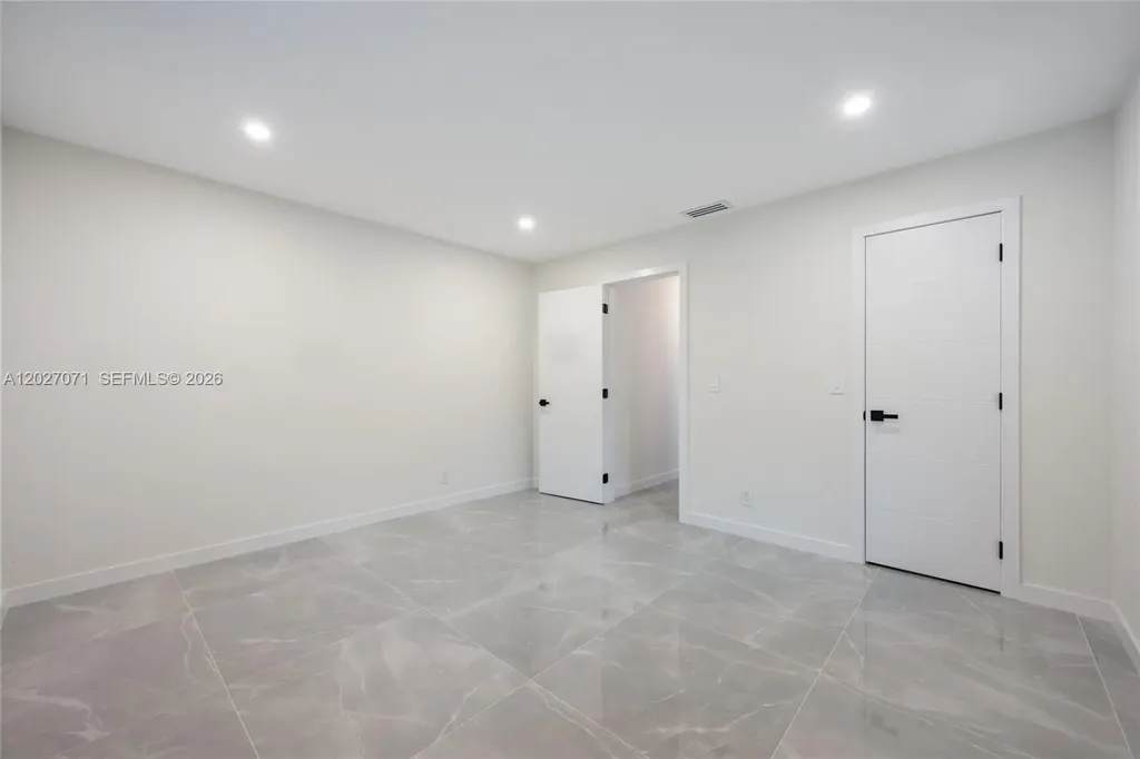 4024 Monroe Street Hollywood FL 33021