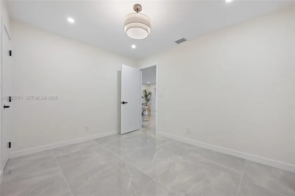 4024 Monroe Street Hollywood FL 33021