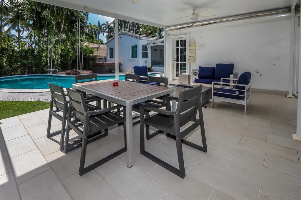 955 Van Buren Street Hollywood FL 33019