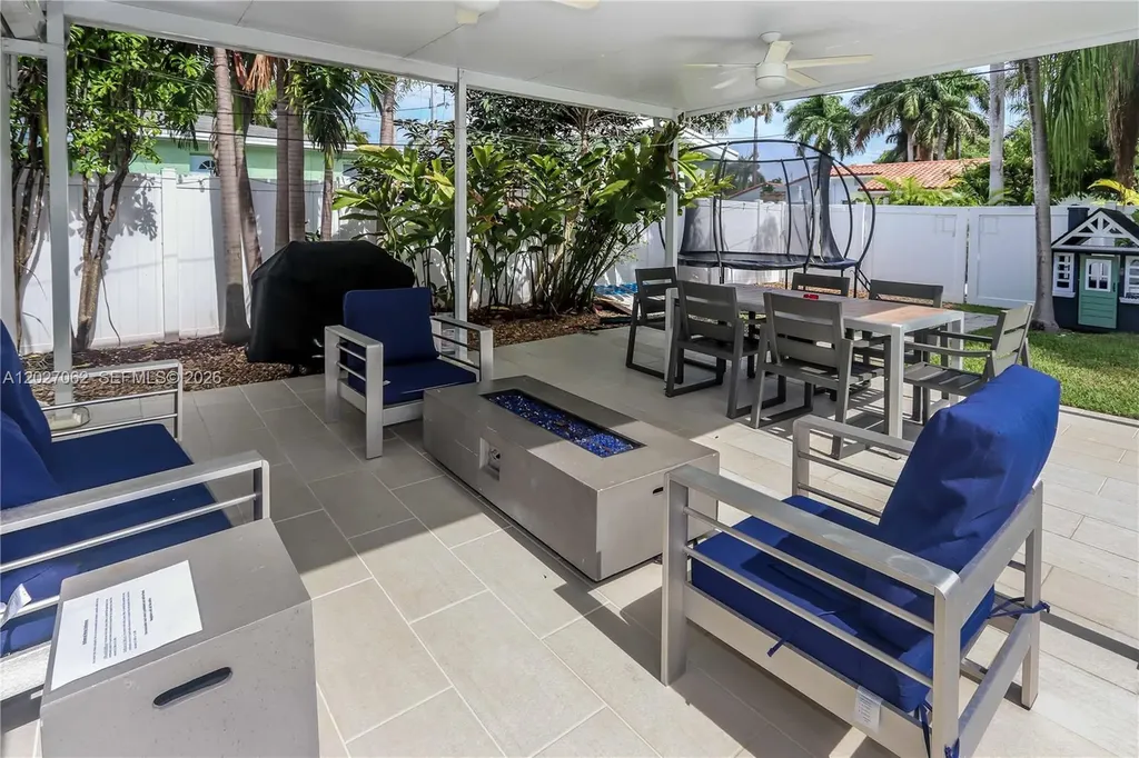 955 Van Buren Street Hollywood FL 33019