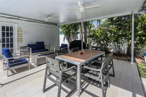 955 Van Buren Street Hollywood FL 33019