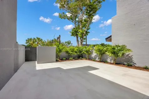 6661 SW 72nd Street South Miami FL 33143