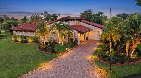 8189 Pine Circle Tamarac FL 33321