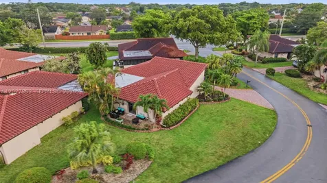 8189 Pine Circle Tamarac FL 33321