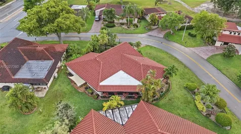8189 Pine Circle Tamarac FL 33321
