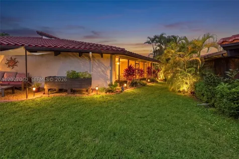8189 Pine Circle Tamarac FL 33321