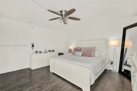 100 Bayview Drive Sunny Isles Beach FL 33160