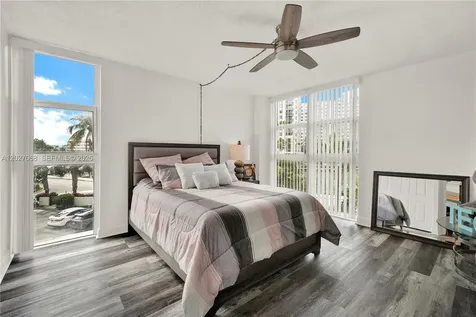 100 Bayview Drive Sunny Isles Beach FL 33160