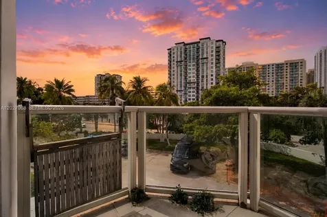 100 Bayview Drive Sunny Isles Beach FL 33160
